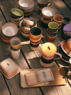 HK LIving, 70s ceramics: cake tray, sunbeam